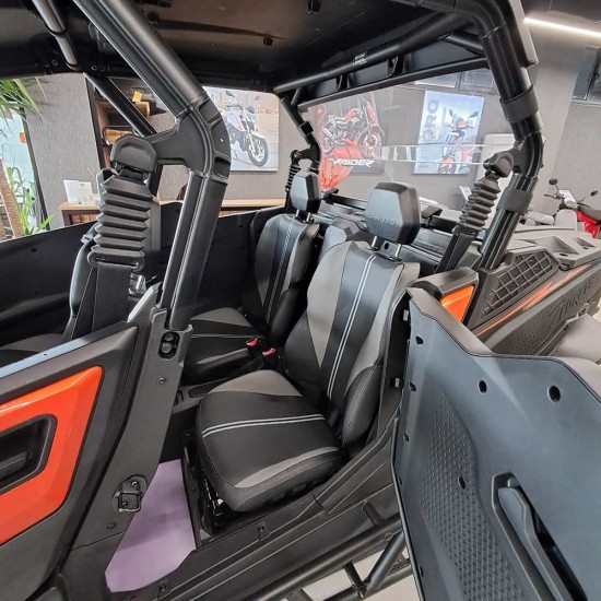 Cf Moto Arka Tam Cam Zforce 950 4 Kişilik Utv Polikarbon