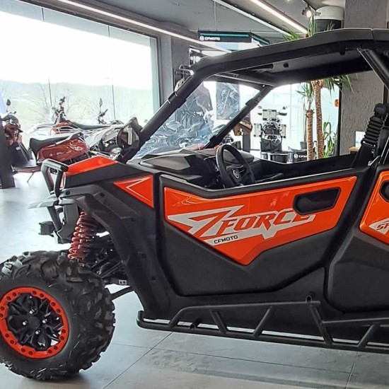 Cf Moto Ön Tam Cam Zforce 950 4 Kişilik Utv Polikarbon