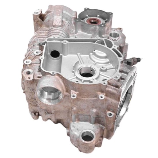 Cf Moto Krank Kutusu Sol 500utr-2 500utr 500uu 500us